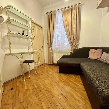 Apartments On Sholom Aleichem Та Ще Варіант Поруч Lviv Dış mekan fotoğraf