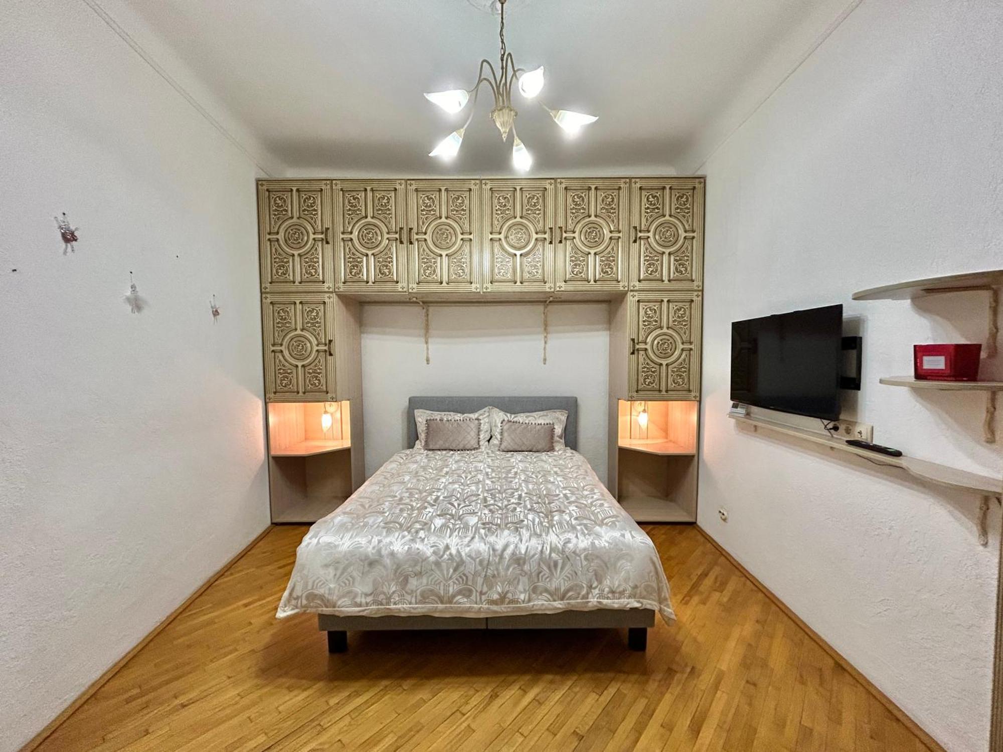 Apartments On Sholom Aleichem Та Ще Варіант Поруч Lviv Dış mekan fotoğraf