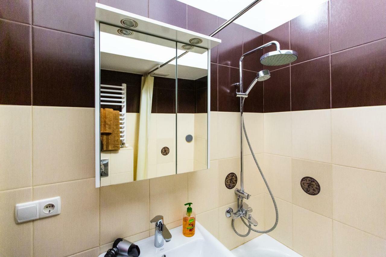 Apartments On Sholom Aleichem Та Ще Варіант Поруч Lviv Dış mekan fotoğraf