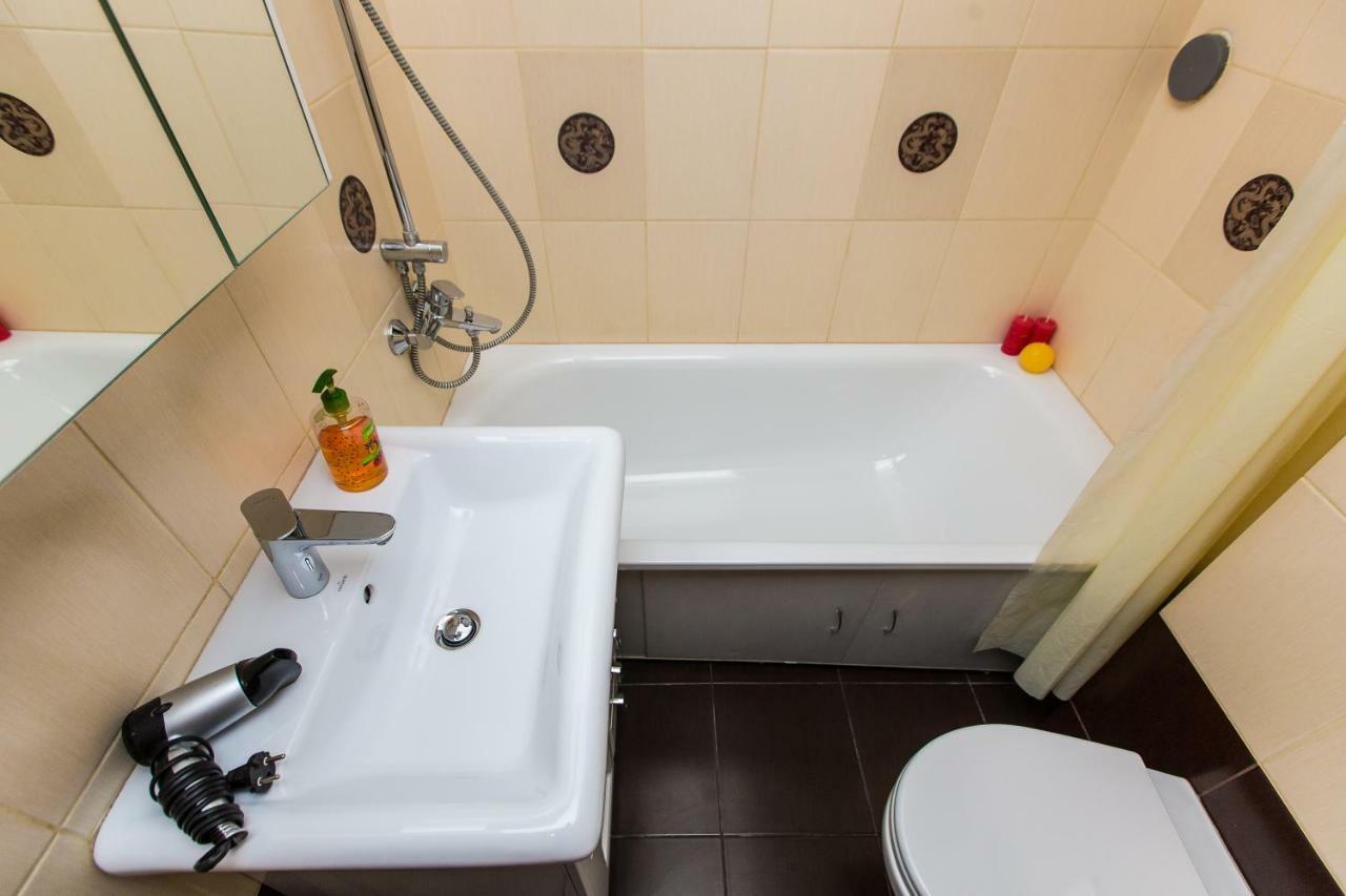 Apartments On Sholom Aleichem Та Ще Варіант Поруч Lviv Dış mekan fotoğraf