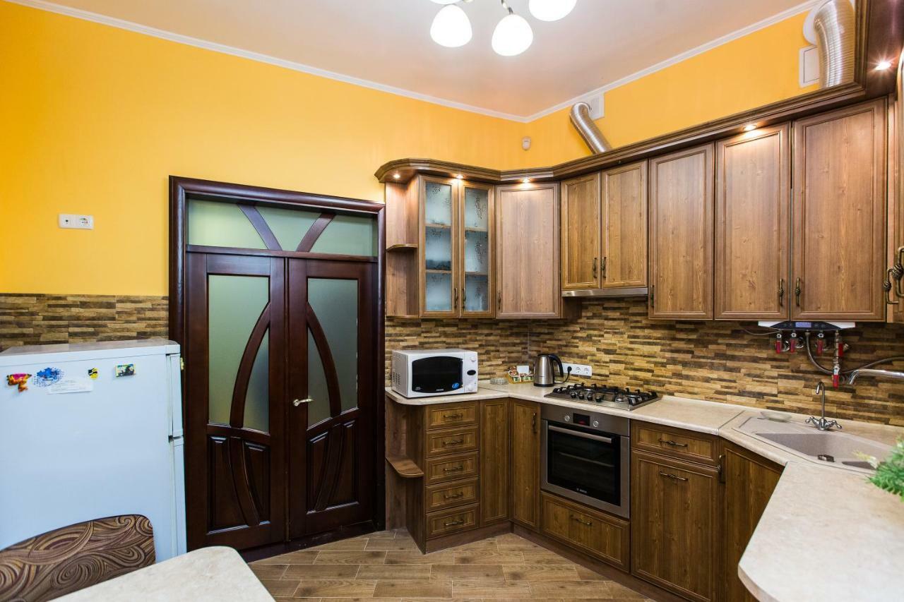 Apartments On Sholom Aleichem Та Ще Варіант Поруч Lviv Dış mekan fotoğraf