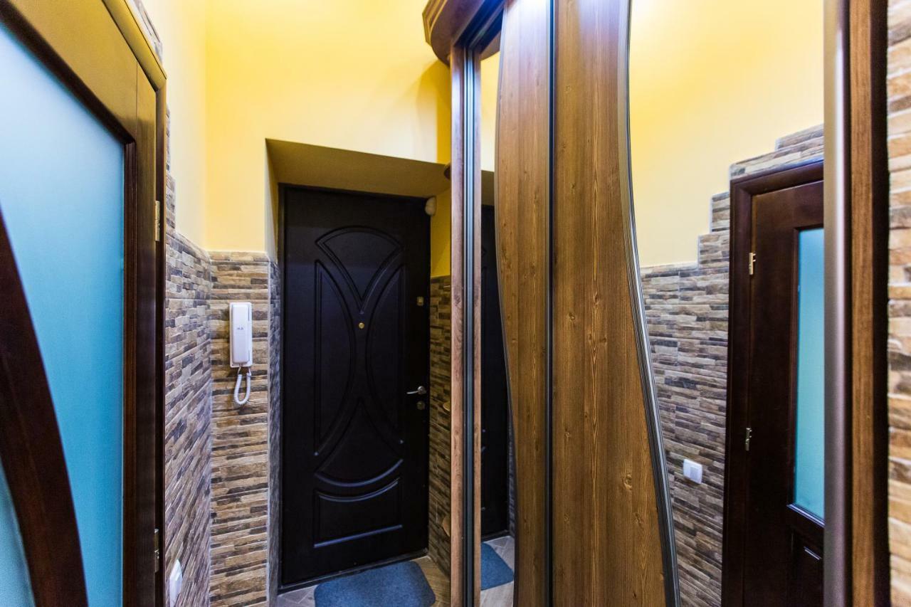 Apartments On Sholom Aleichem Та Ще Варіант Поруч Lviv Dış mekan fotoğraf