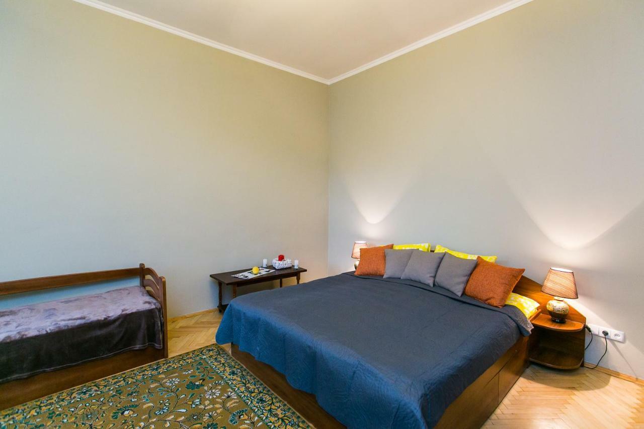 Apartments On Sholom Aleichem Та Ще Варіант Поруч Lviv Dış mekan fotoğraf