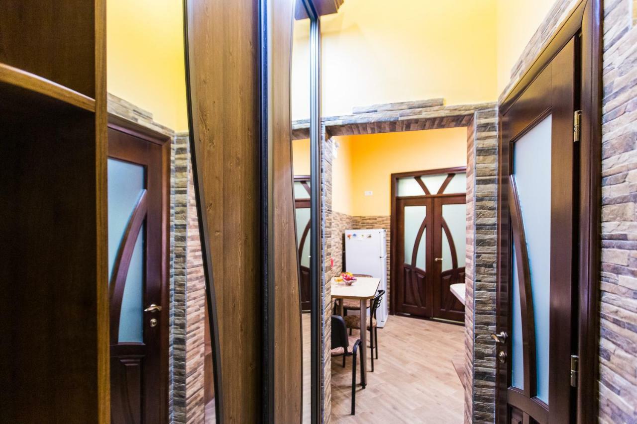 Apartments On Sholom Aleichem Та Ще Варіант Поруч Lviv Dış mekan fotoğraf