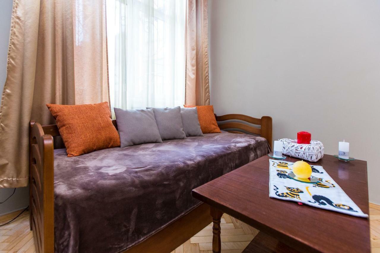 Apartments On Sholom Aleichem Та Ще Варіант Поруч Lviv Dış mekan fotoğraf